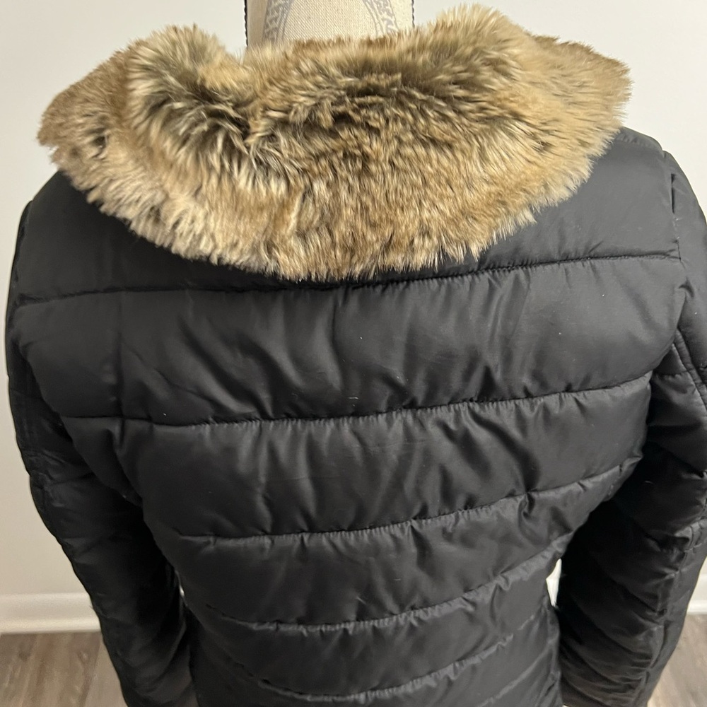 Y2K Black and Faux Fur Puffer Coat - Picture 6 of 15